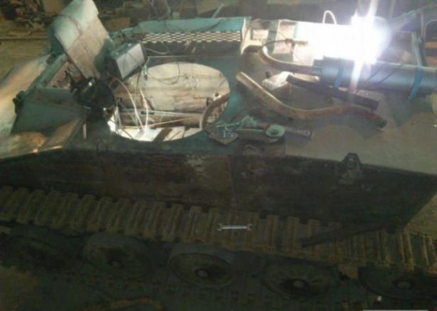 Foto - Kendi tankını yaptı