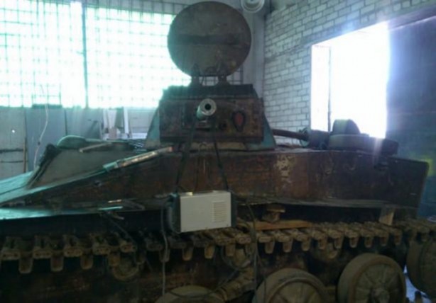 Foto - Kendi tankını yaptı