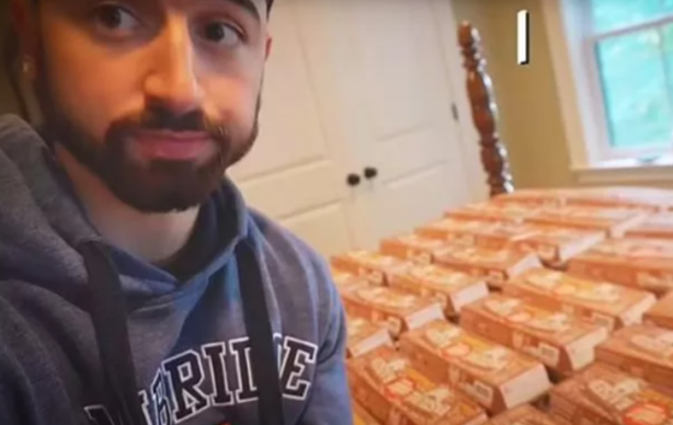 Kendi üzerinde deney yaptı! Bir ayda 700'den fazla yumurta yedi... Sonuçlar onu bile şaşırttı