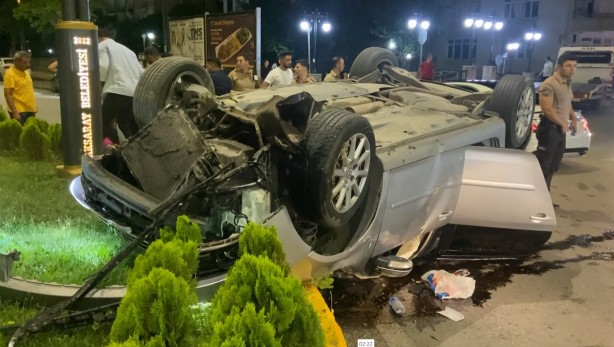 Kendi yarasını unutup hamile arkadaşının yarasını sardı