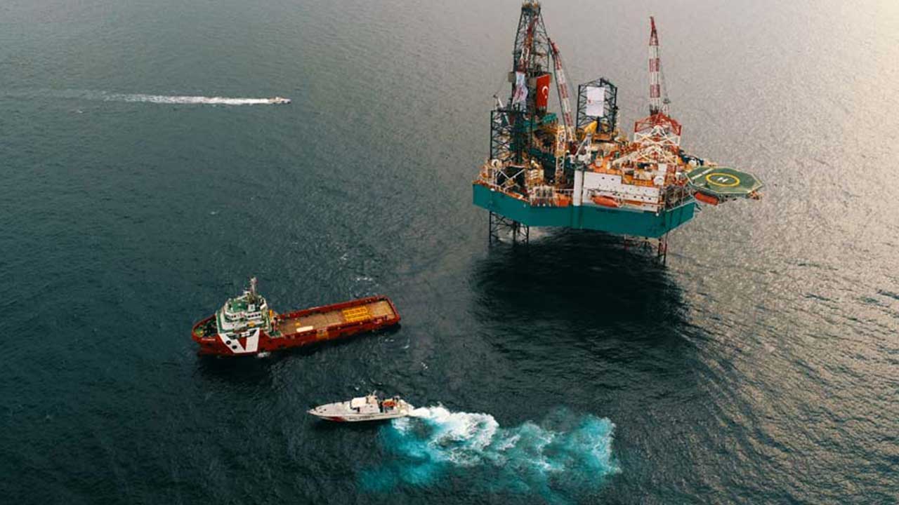 Foto - Kendileri çıkaramadı, şimdi abileri geliyor: Türkiye'nin petrolünü çalacaklar