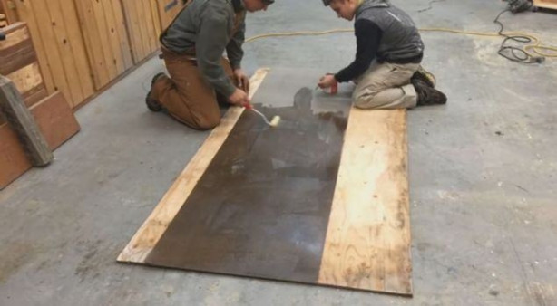 Foto - Kendilerine lüks karavan inşa ettiler!