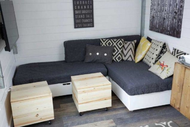 Foto - Kendilerine lüks karavan inşa ettiler!