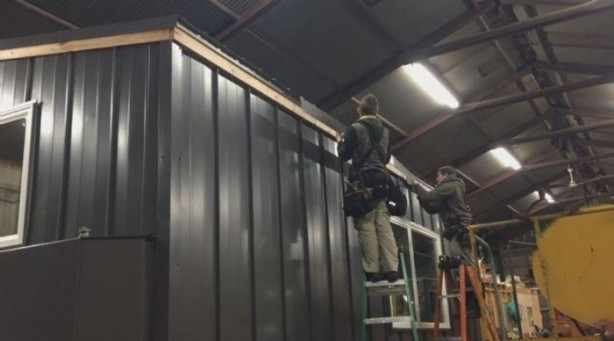 Kendilerine lüks karavan inşa ettiler!