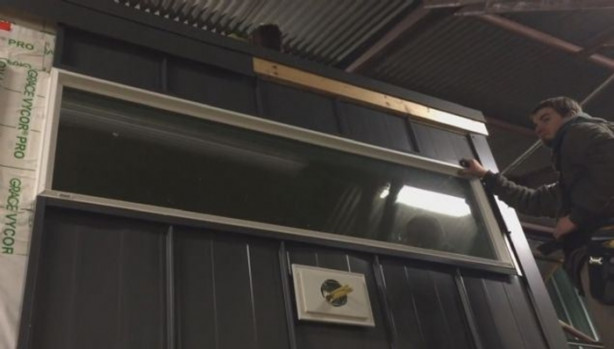 Foto - Kendilerine lüks karavan inşa ettiler!