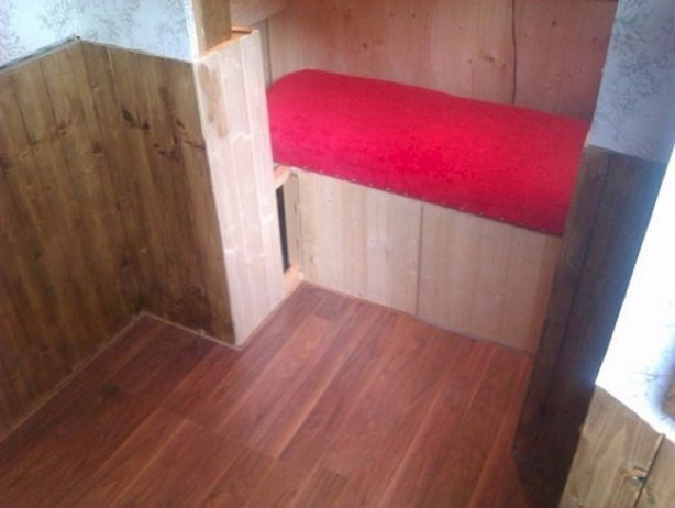 Foto - Kendine hobbit deliği yaptı!