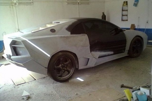 Foto - Kendine Lamborghini yaptı!