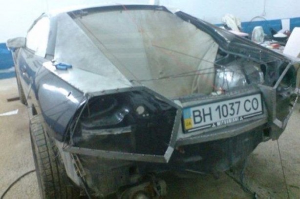 Foto - Kendine Lamborghini yaptı!