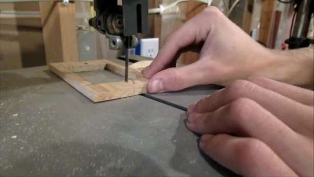 Foto - Kendine öyle ilginç bir telefon kılıfı yaptı ki...