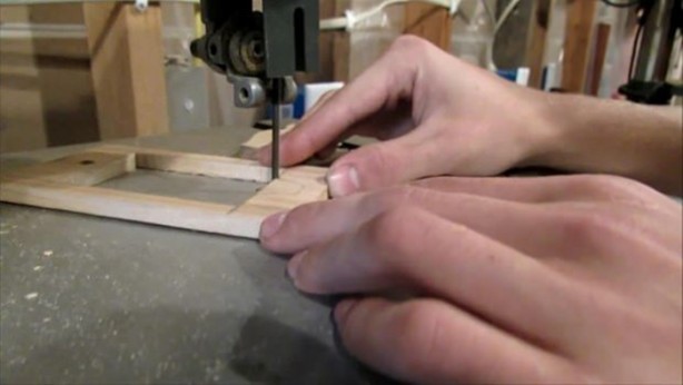 Foto - Kendine öyle ilginç bir telefon kılıfı yaptı ki...