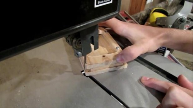 Foto - Kendine öyle ilginç bir telefon kılıfı yaptı ki...