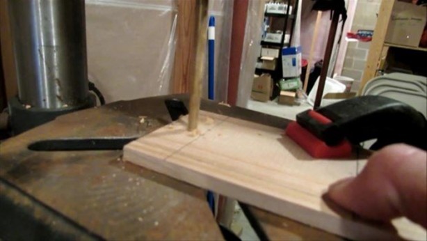 Foto - Kendine öyle ilginç bir telefon kılıfı yaptı ki...