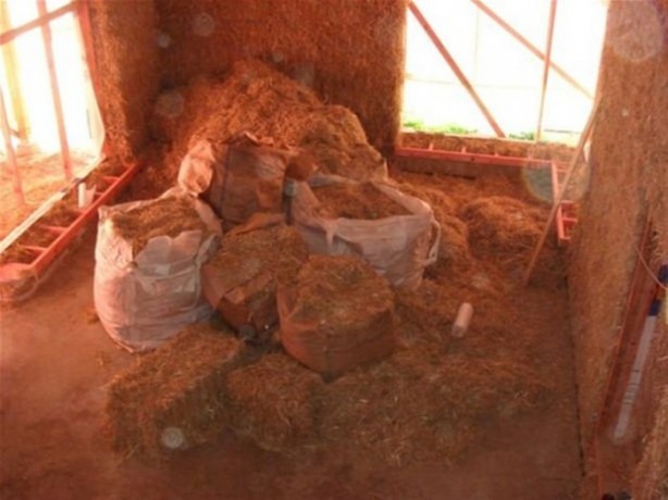 Foto - Kendine samandan ev yaptı!