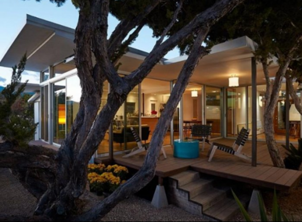 Foto - Kendine tekerlekli ev yaptı!