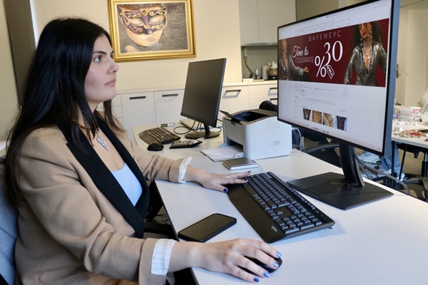 Foto - Kendisi için yapmaya başladı... Şimdi 24 ülkeye satıyor