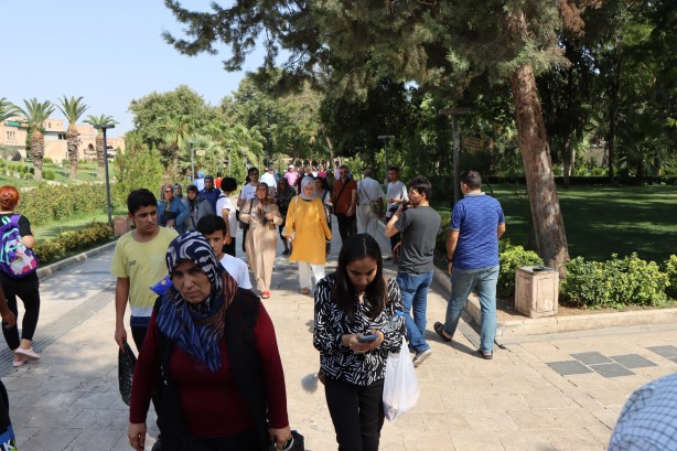 Foto - Kent sakinleri şaşkın! İspanya'dan ve Hollanda'dan akın ettiler