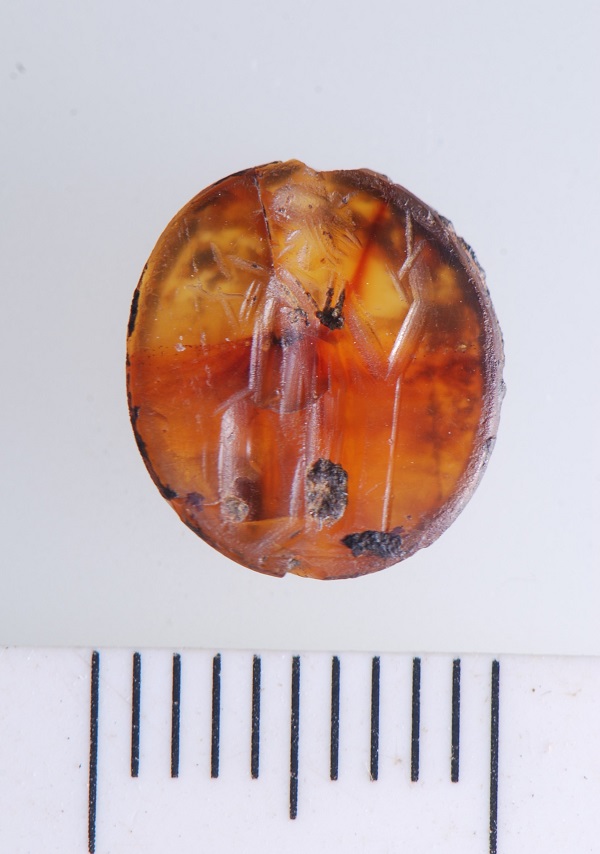 Foto - Kentin ileri gelenlerinden birine ait! 1700 yıllık yüzük ihtişamıyla şaşırttı