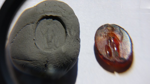 Foto - Kentin ileri gelenlerinden birine ait! 1700 yıllık yüzük ihtişamıyla şaşırttı