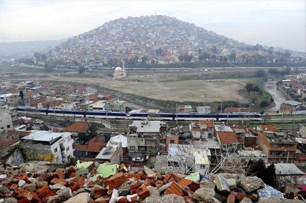 Foto - ‘Kentsel dönüşüm CHP elinde oyuncak oldu!’