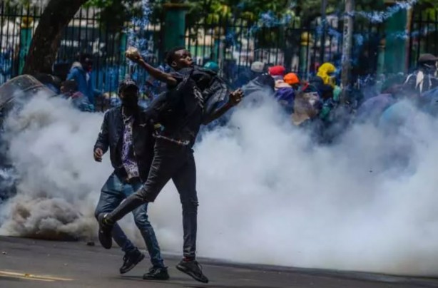 Foto - Kenya'da vergi isyanı! Orduyu devreye soktular