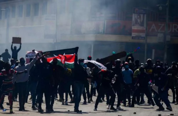 Foto - Kenya'da vergi isyanı! Orduyu devreye soktular