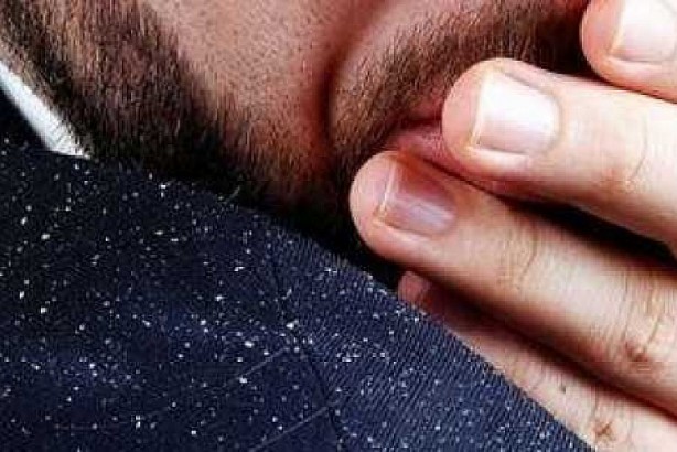 Foto - Kepek oluşumunun nedenleri ve kurtulmak için ipuçları