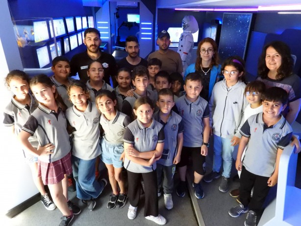 Foto - Kepez’in Mobil Bilim Tırı okullarda