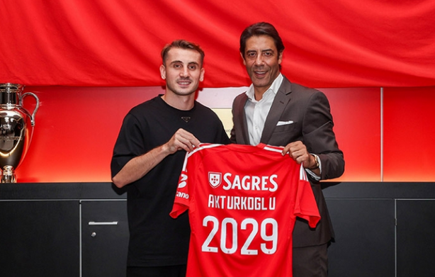 Foto - Kerem Aktürkoğlu Türkiye'ye ilan etti: Bravo Kerem Aktürkoğlu! Vergi ödemeyenlere kapak olsun