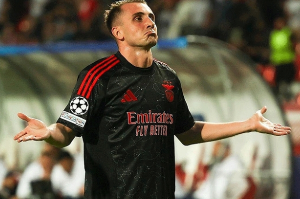 Foto - Kerem Aktürkoğlu Türkiye'ye ilan etti: Bravo Kerem Aktürkoğlu! Vergi ödemeyenlere kapak olsun