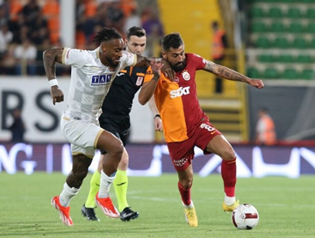 Kerem Demirbay o sözlere açıklık getirdi! "Varsa sempatim Fenerbahçe"