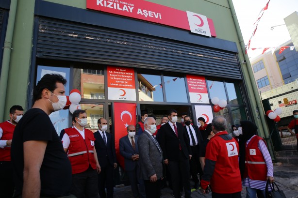 Foto - Kerem Kınık, Gaziantep'te aşevi açılışı yaptı