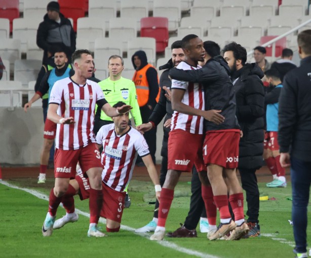 Foto - Kerem’in yaptığı bomba gündemi sarstı! "Yok artık" diyeceksiniz…