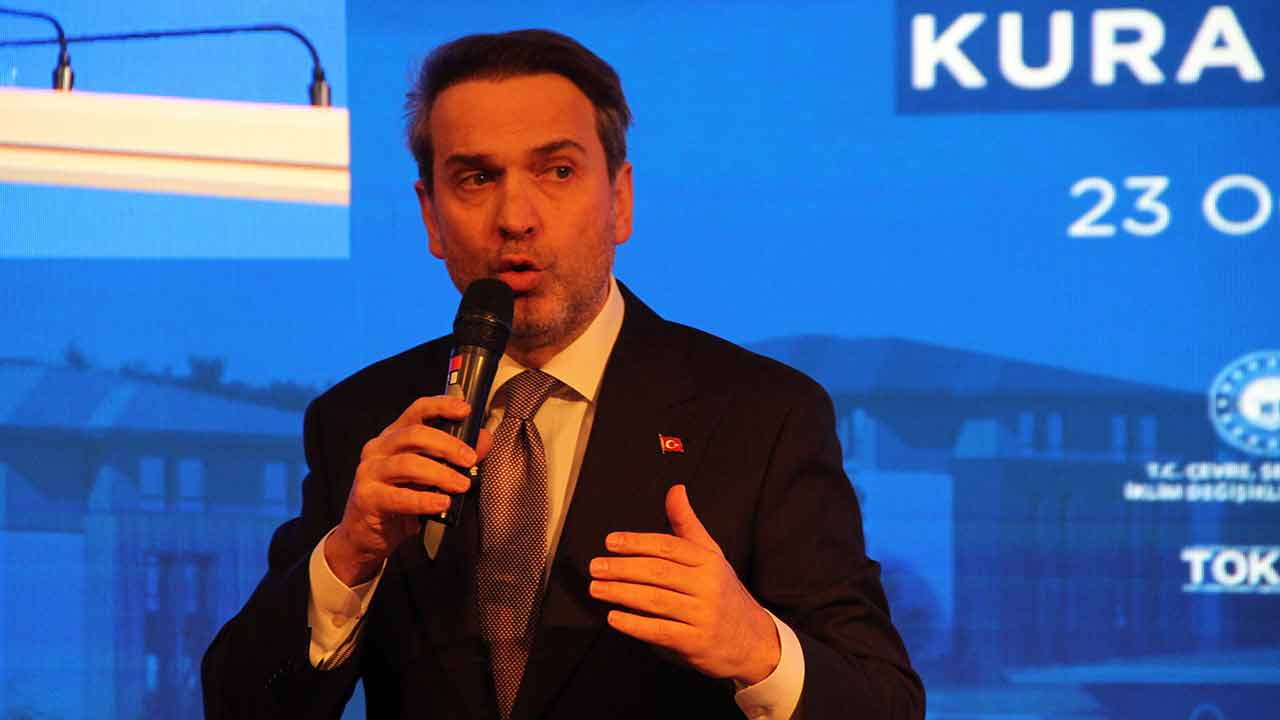 ‘Keşif yalan’ diyen CHP’liler soba yaksın! 17 milyon haneye yerli doğal gaz geliyor