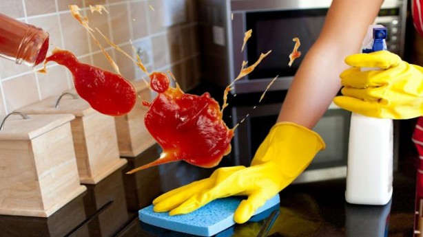 Foto - Ketçabın temizlikteki yeri sizi komaya sokacak! Her şeye sürün