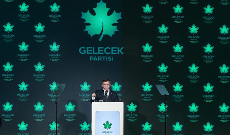 Kibirde İmamoğlu’nu aratmıyor! Davutoğlu: "Ben başarılıyım, parti başarısız"