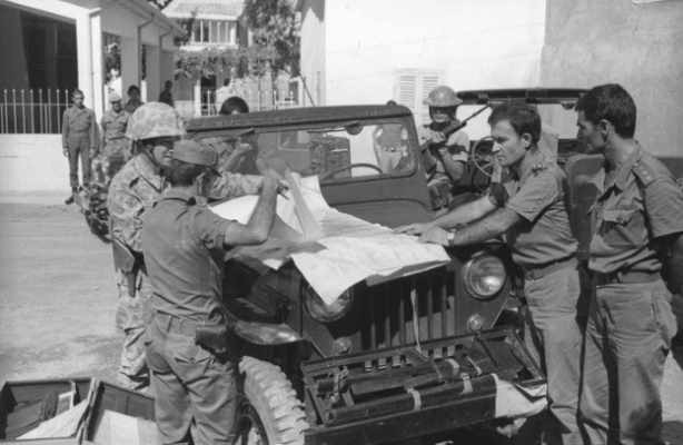 Foto - Kıbrıs Barış Harekatı'nın 50. yılı! Devleti alarma geçiren belgeler Devlet Arşivleri'nde saklanıyor