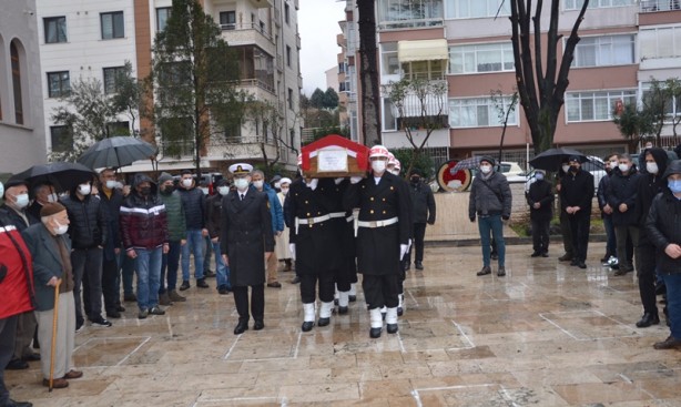 Foto - Kıbrıs gazisi son yolculuğuna uğurlandı