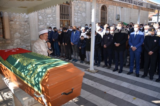 Kıbrıs gazisi son yolculuğuna uğurlandı