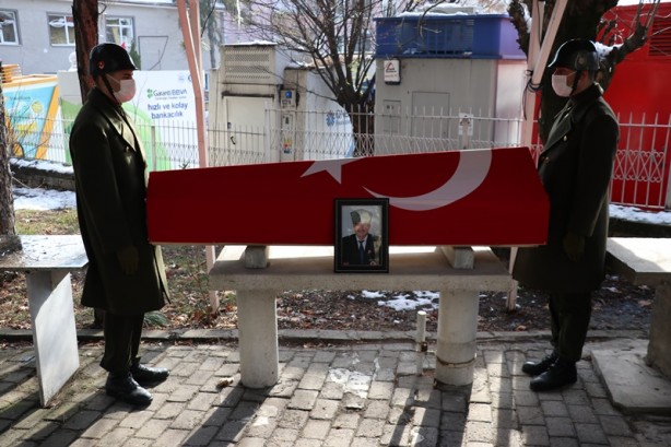 Kıbrıs gazisi son yolculuğuna uğurlandı