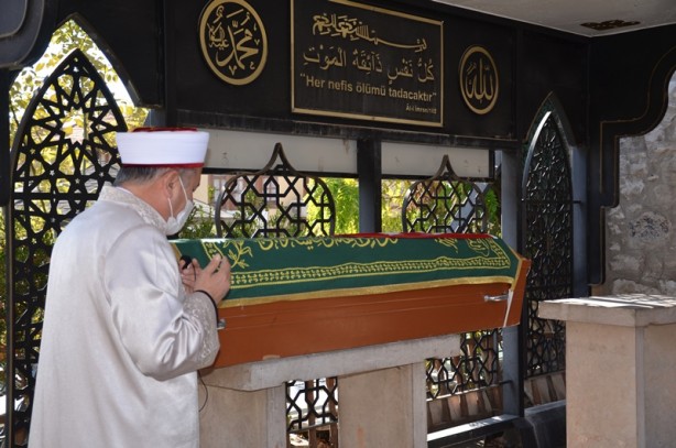 Foto - Kıbrıs gazisi son yolculuğuna uğurlandı