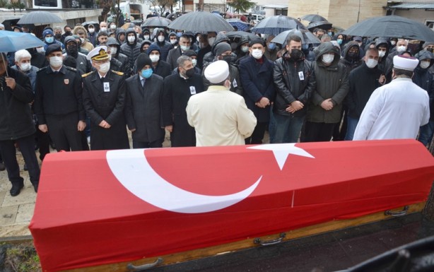 Kıbrıs gazisi son yolculuğuna uğurlandı