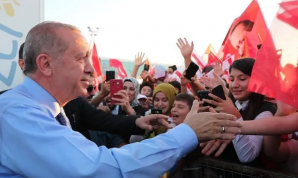 Foto - Kıbrıs’a yeniden barış harekatı! Başkomutan Kıbrıs’a gidiyor… 50. Yılda 50 gemi ile gövde gösterisi
