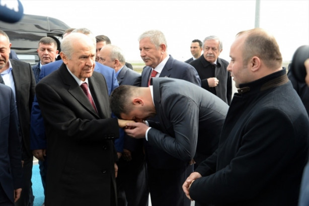 Foto - "Kılıçdaroğlu adam değilsin"