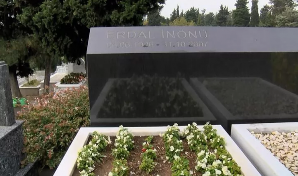 Foto - Kılıçdaroğlu, astıranın oğluna gitmedi, asılan Menderes'in mezarına gitti!