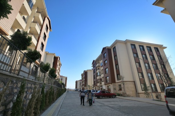 Foto - Kılıçdaroğlu biraz utanır mısın? Elazığ’a yeni bir şehir yapıldı