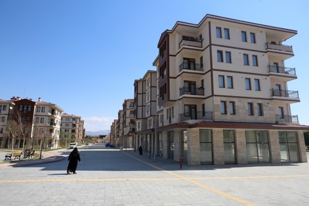 Foto - Kılıçdaroğlu biraz utanır mısın? Elazığ’a yeni bir şehir yapıldı