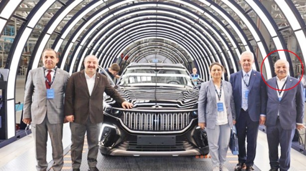 Foto - Kılıçdaroğlu, çok fena duvara TOGG’ladı: Aman siyasi malzeme yapılmasın