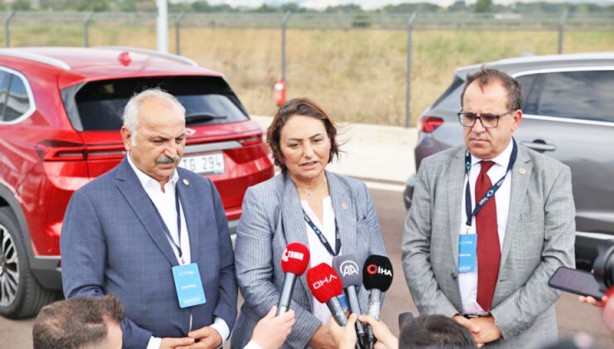 Foto - Kılıçdaroğlu, çok fena duvara TOGG’ladı: Aman siyasi malzeme yapılmasın