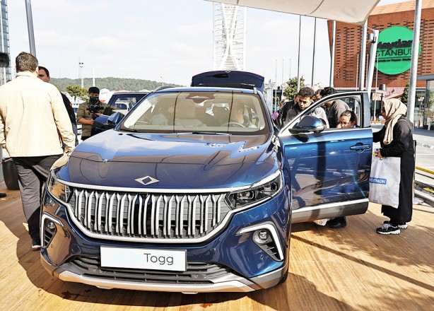 Foto - Kılıçdaroğlu, çok fena duvara TOGG’ladı: Aman siyasi malzeme yapılmasın