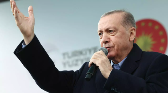 Foto - Kılıçdaroğlu coşkuyla temelini atmıştı! CHP'li İzmir Belediyesi'nin kentsel dönüşüm yalanı